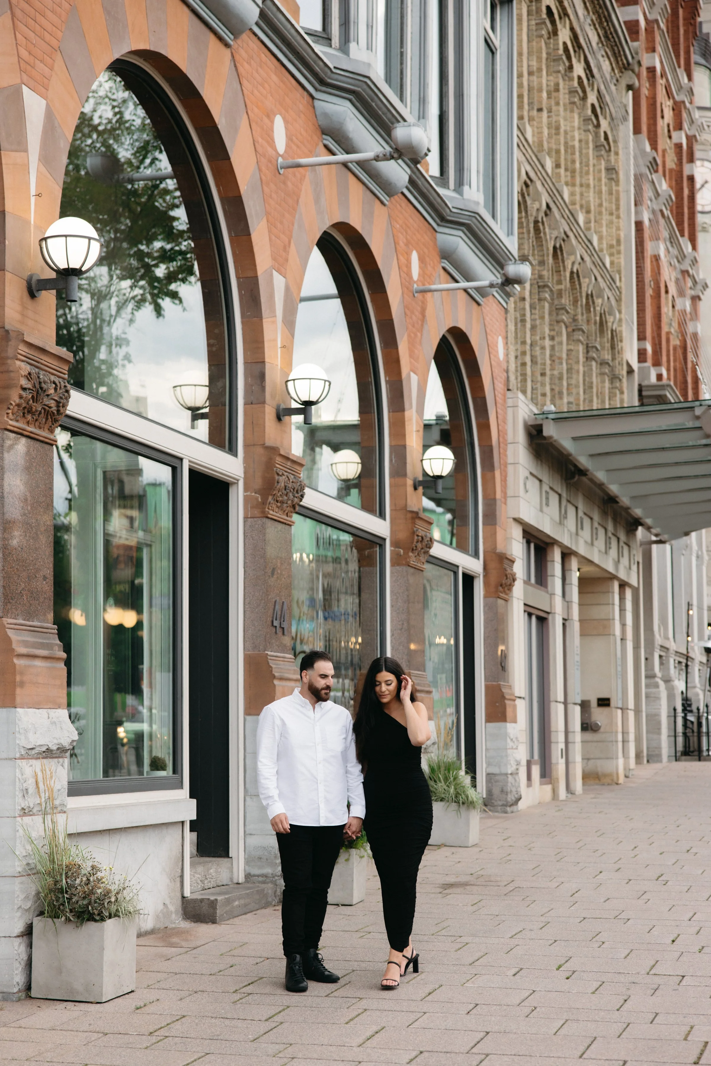 ottawa-downtown-engagement-session-0025.jpg