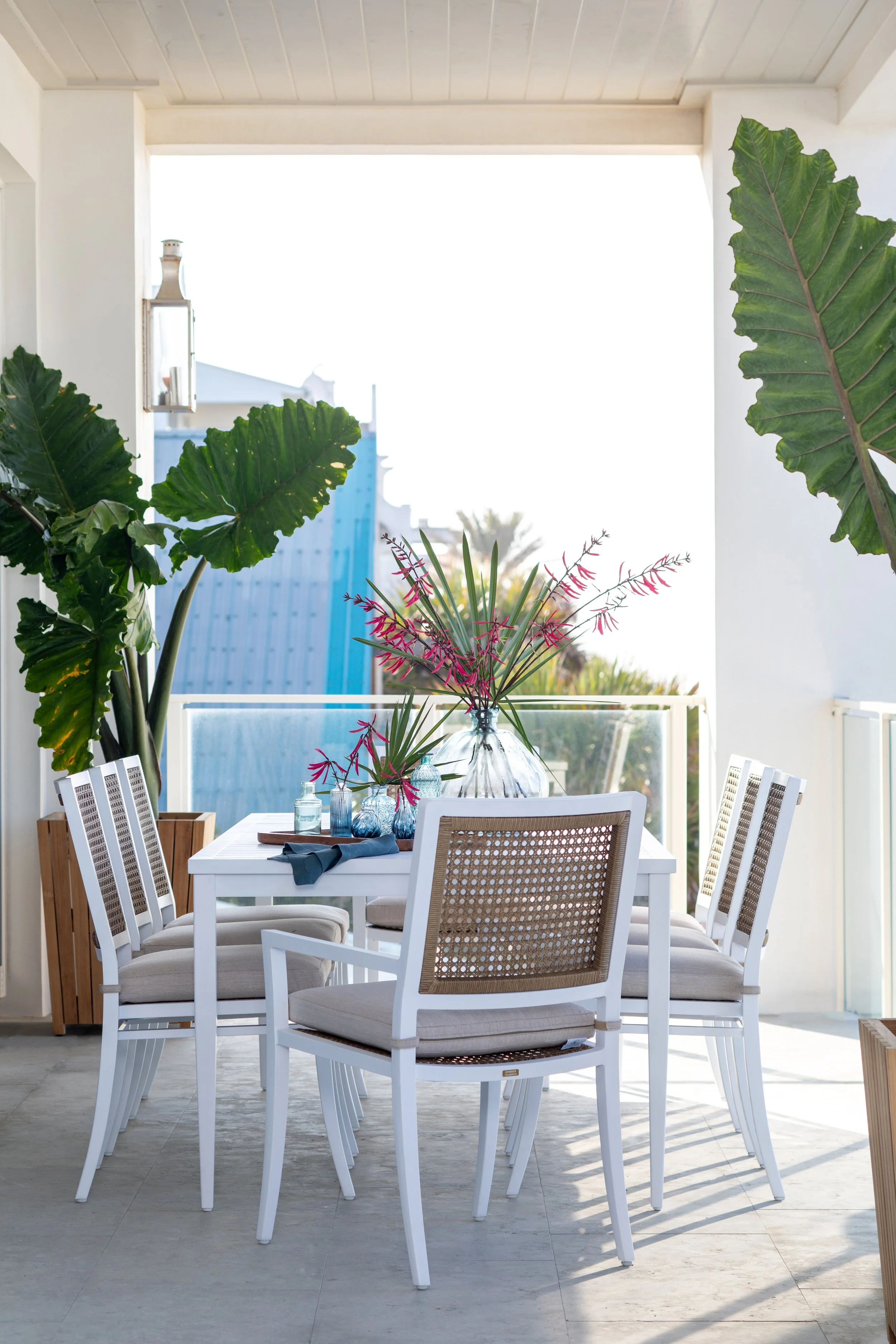 coastal-bermuda-klismos-aluminum weave-dining-seagrove-landscape-portrait_30-4.jpeg