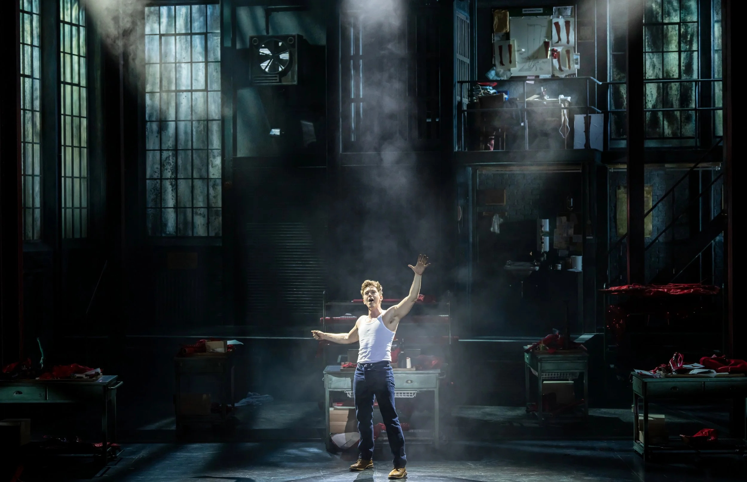foursquare productions set design -Johan Persson Photography.jpg