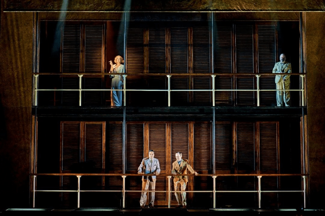 actors-balcony-set-design-theater.png