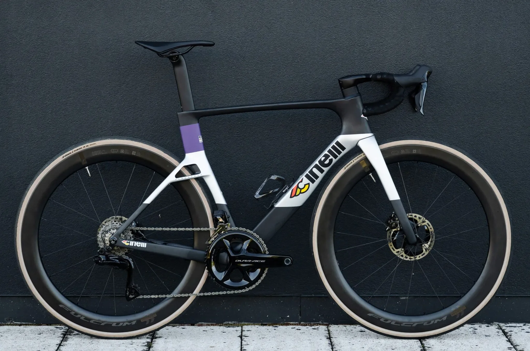 cinelli-aeroscoop-rennrad-race-3millscycling-m%C3%BCnchen.png