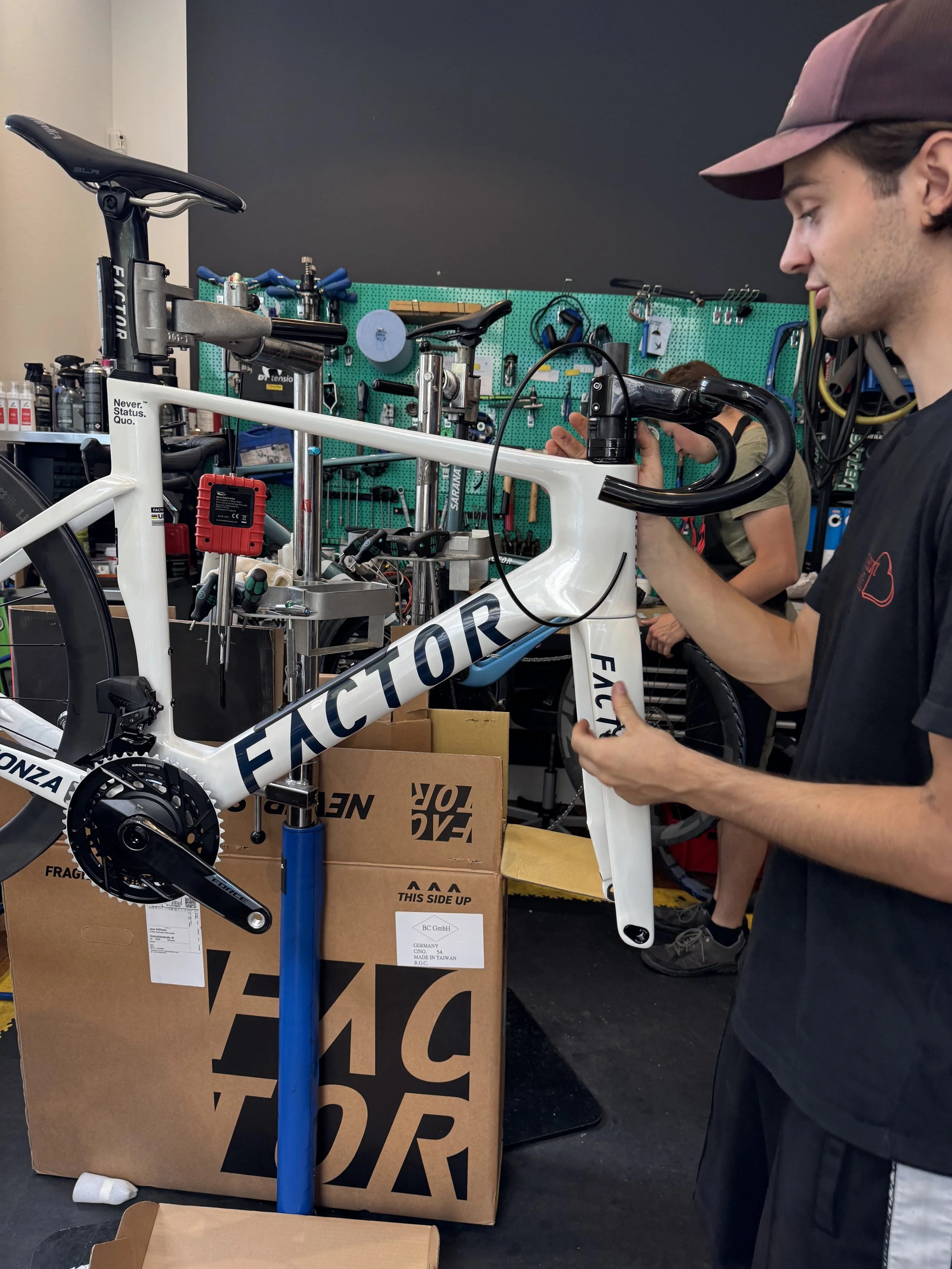 Wir bauen dein individuelles Fahrrad auf.