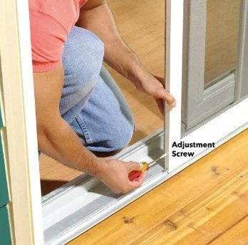 Fix misaligned sliding screen door