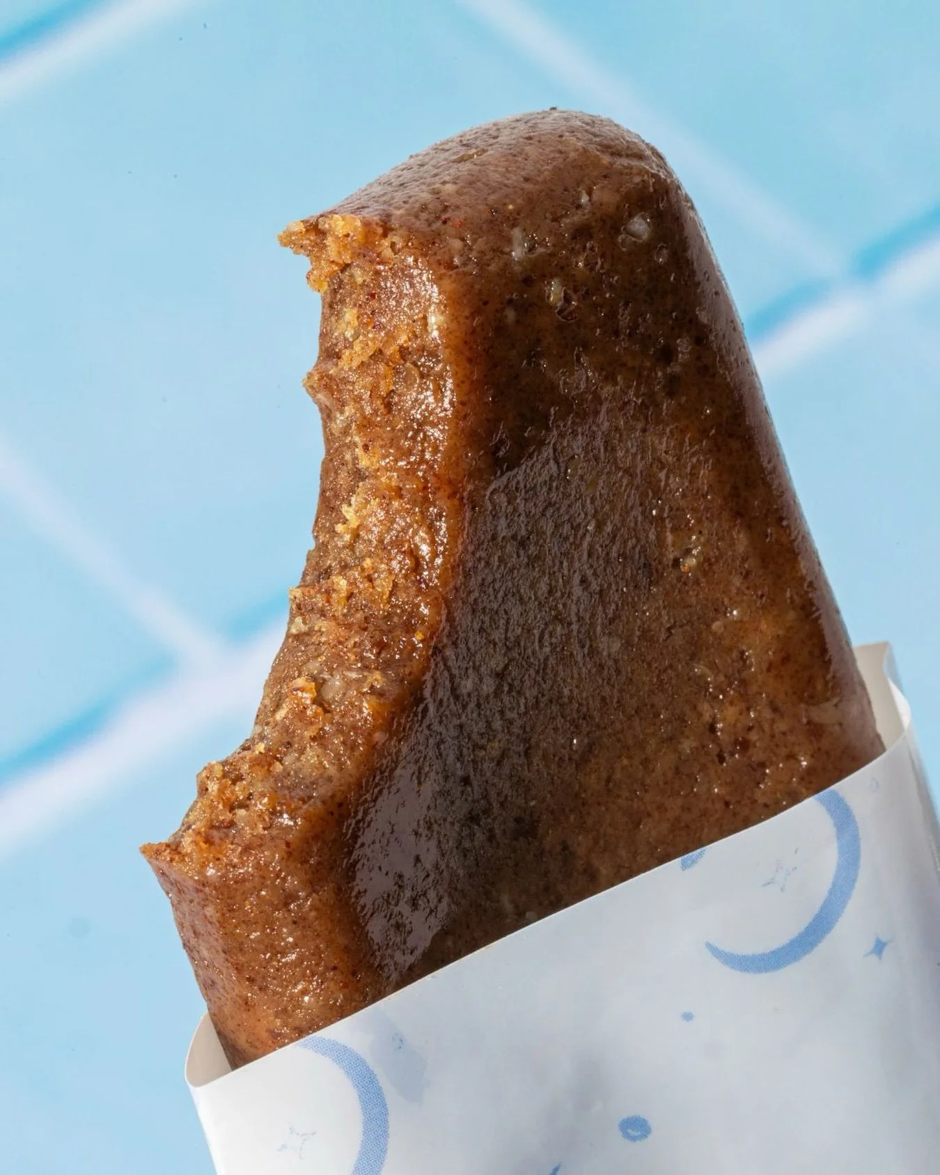 Seed Cycling Bar L&Uacute;A:  hechas para acompa&ntilde;arte en cada fase. 
💫 Un snack hecho con semillas, intenci&oacute;n y prop&oacute;sito.