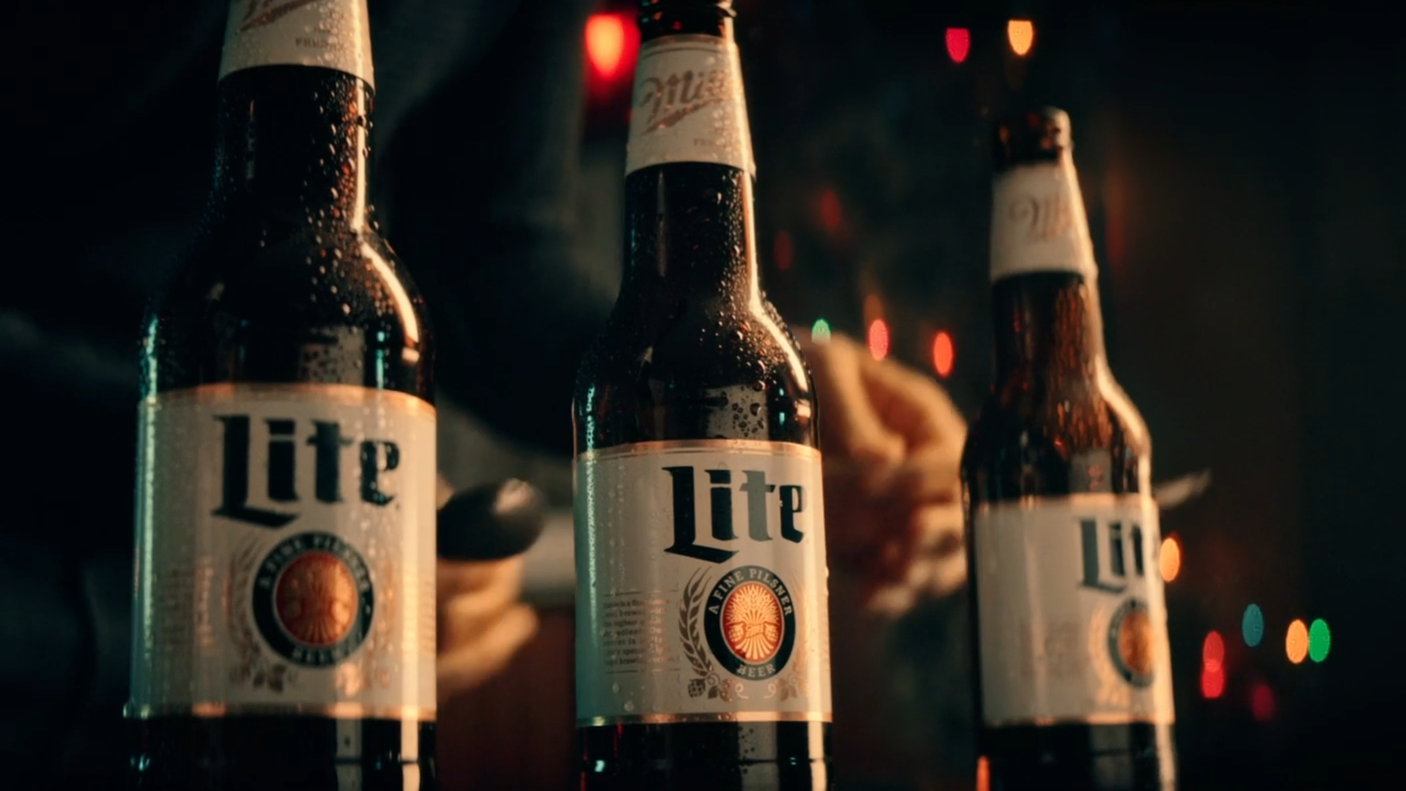 miller-lite-bells-holiday-1.png
