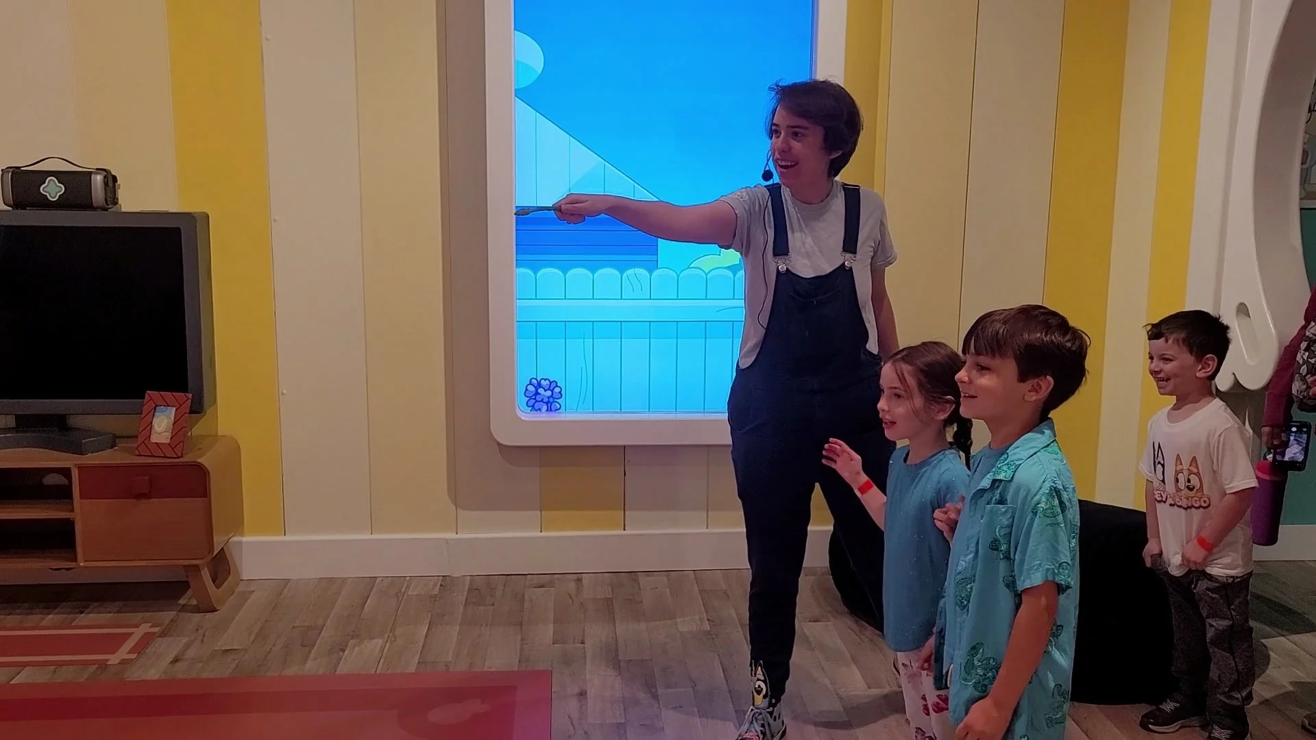 Sarah as a performer at Bluey X CAMP in Burlington, MA