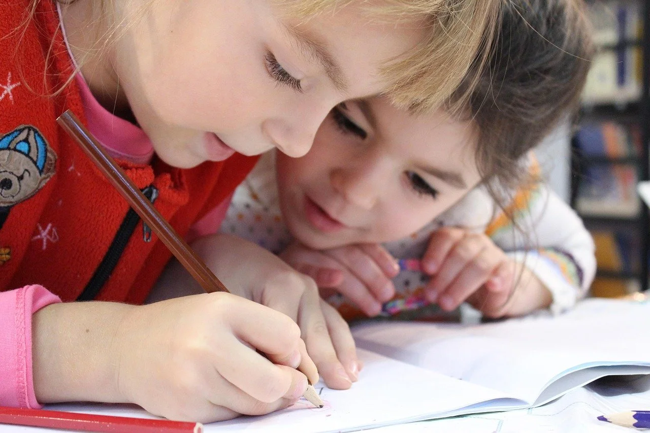2 Children Collaboratin