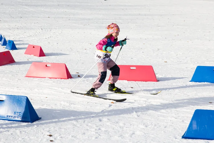 cross-country-foothills-nordic-ski-club-calgary-alberta-cross