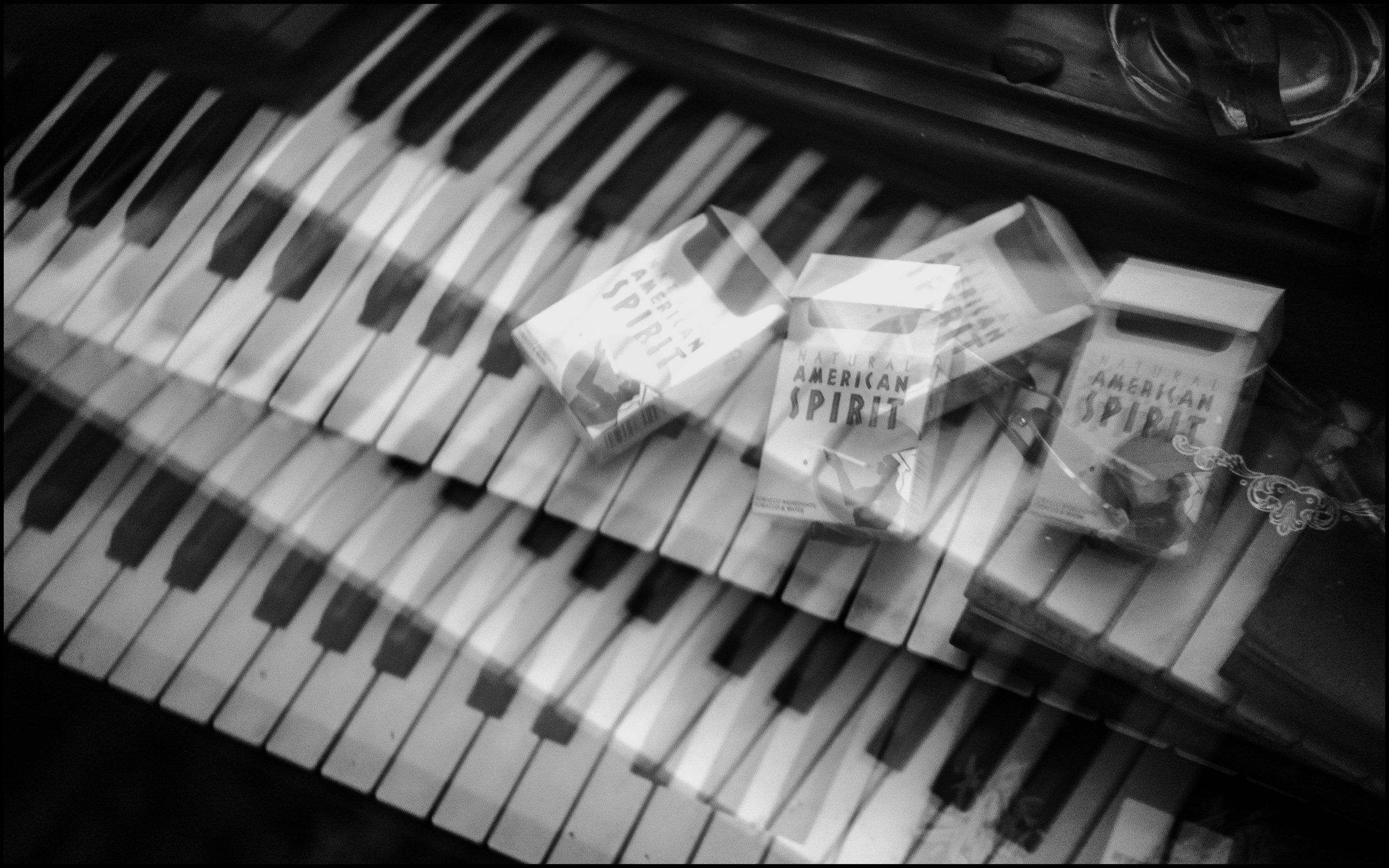 Piano Cigs.jpg