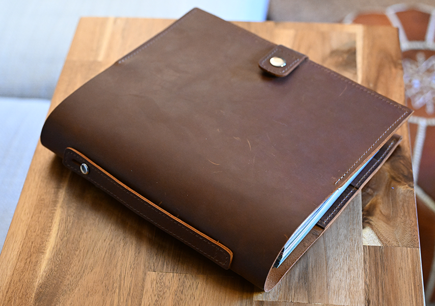 The Hōlōs Journal