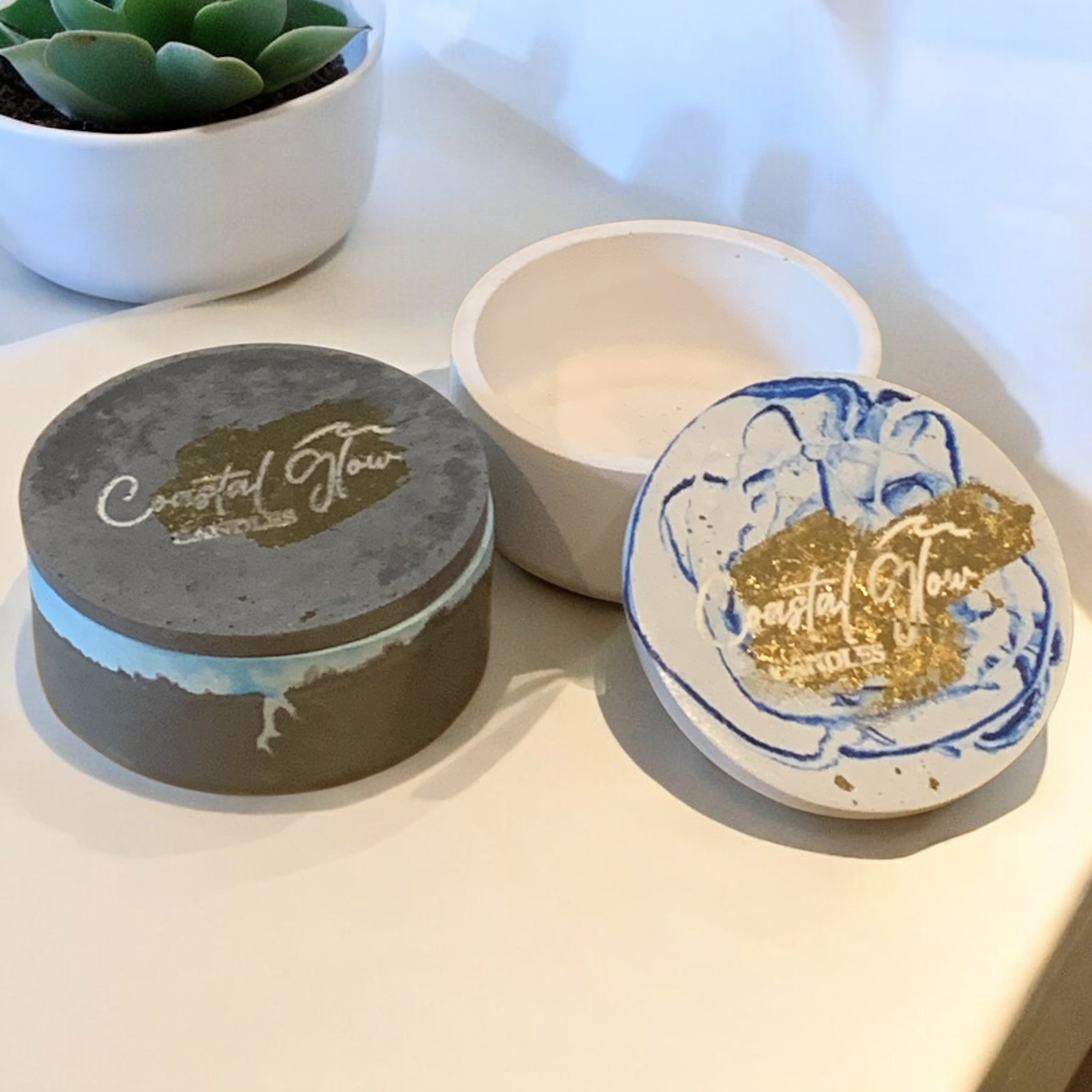 Round Concrete Candle 6 Ounce with 3 Refills - Blue or Charcoal
