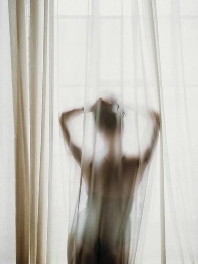 If you&rsquo;ve ever felt like you had to choose between security and creative expression, or been told that art, storytelling, or design aren&rsquo;t &ldquo;real&rdquo; career paths, this article is for you. 

Check the link in our bio to read Creat