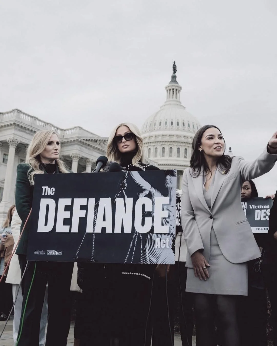 ❗️The DEFIANCE Act and the Take It Down Act were conceived of as a dual solution to the problem of deepfake abuse. Both the DEFIANCE Act and the Take It Down Act were introduced after AI-generated sexually explicit images of Taylor Swift went viral o