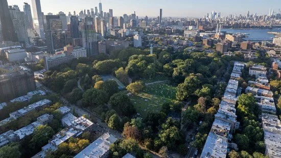 iPark's new location is conveniently located near Fort Greene Park.