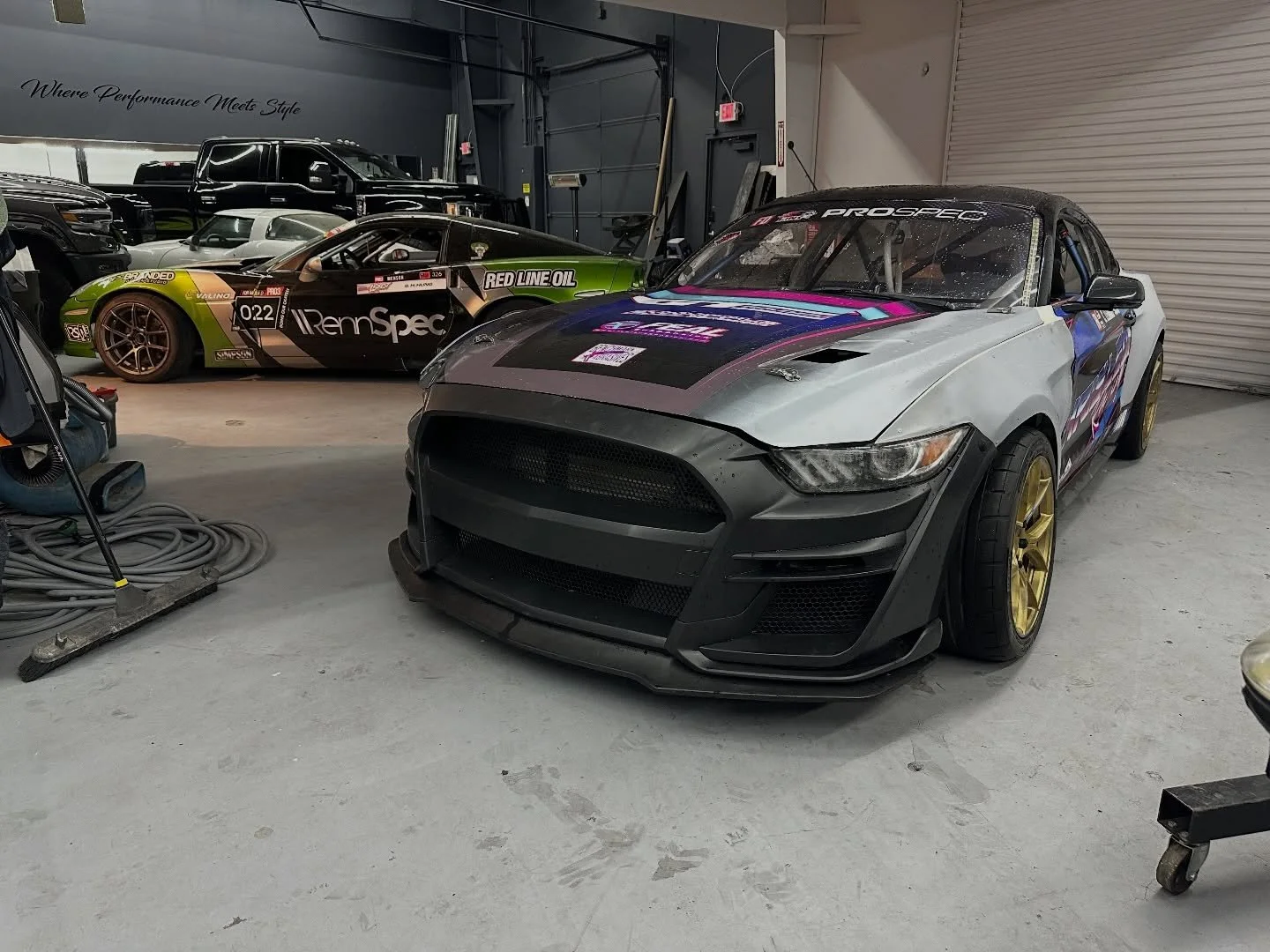 Shes at @rennspecind after a long week of work. I cant wait to see the car refeshed!

&mdash;&mdash;&mdash;&mdash;&mdash;&mdash;&mdash;&mdash;&mdash;&mdash;&mdash;&mdash;&mdash;&mdash;&mdash;&mdash;&mdash;

Shoutout to all the sponsors! 

@_wisefab_
