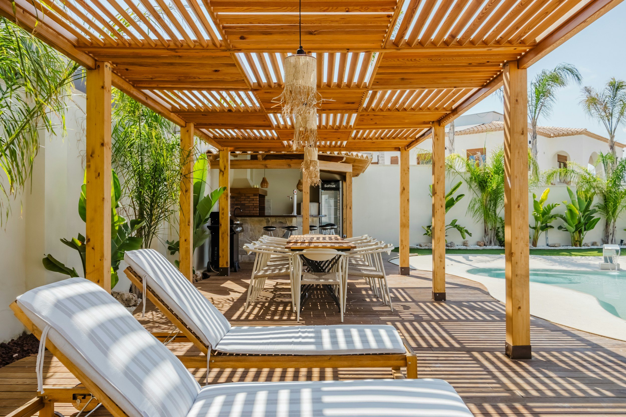 The Ultimate Wellness Backyard: Outdoor Living Guide for Southwest Florida Homes