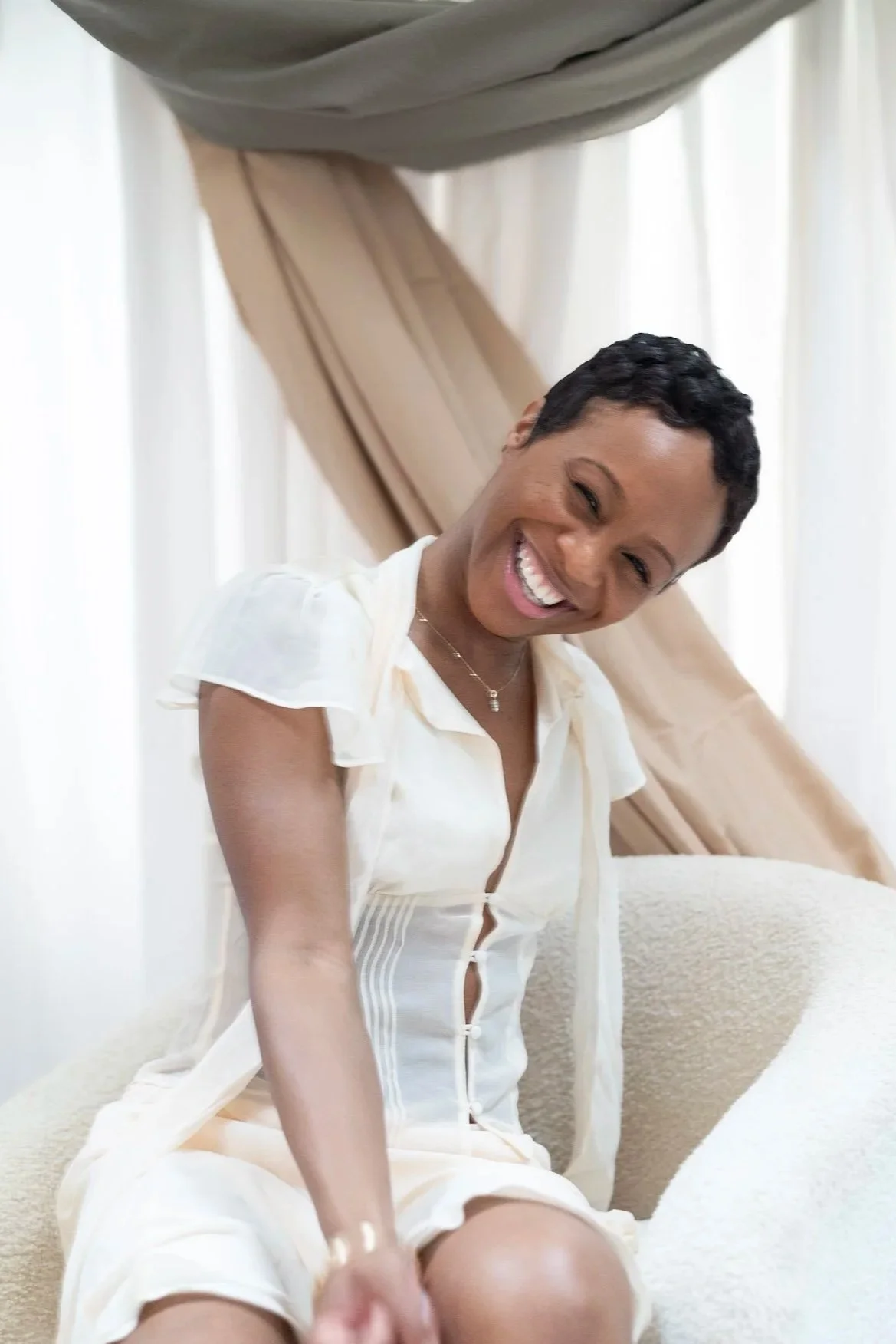 Author Jasmine Henderson