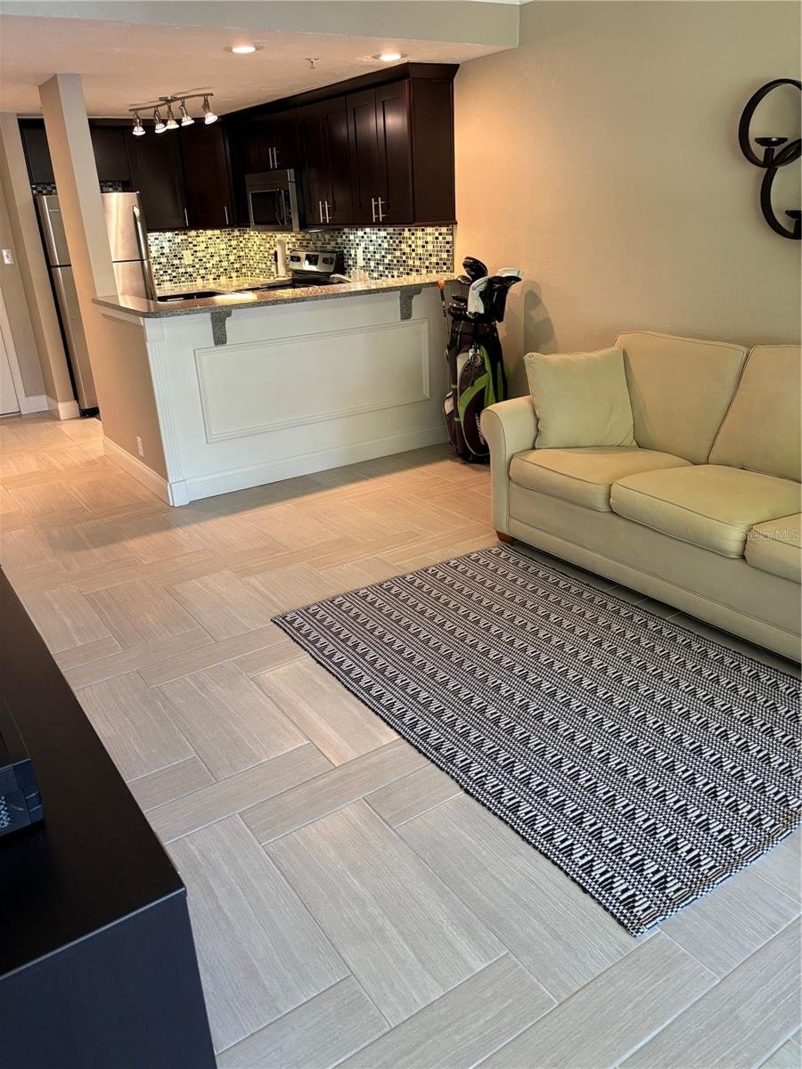 cartouse condo.jpg