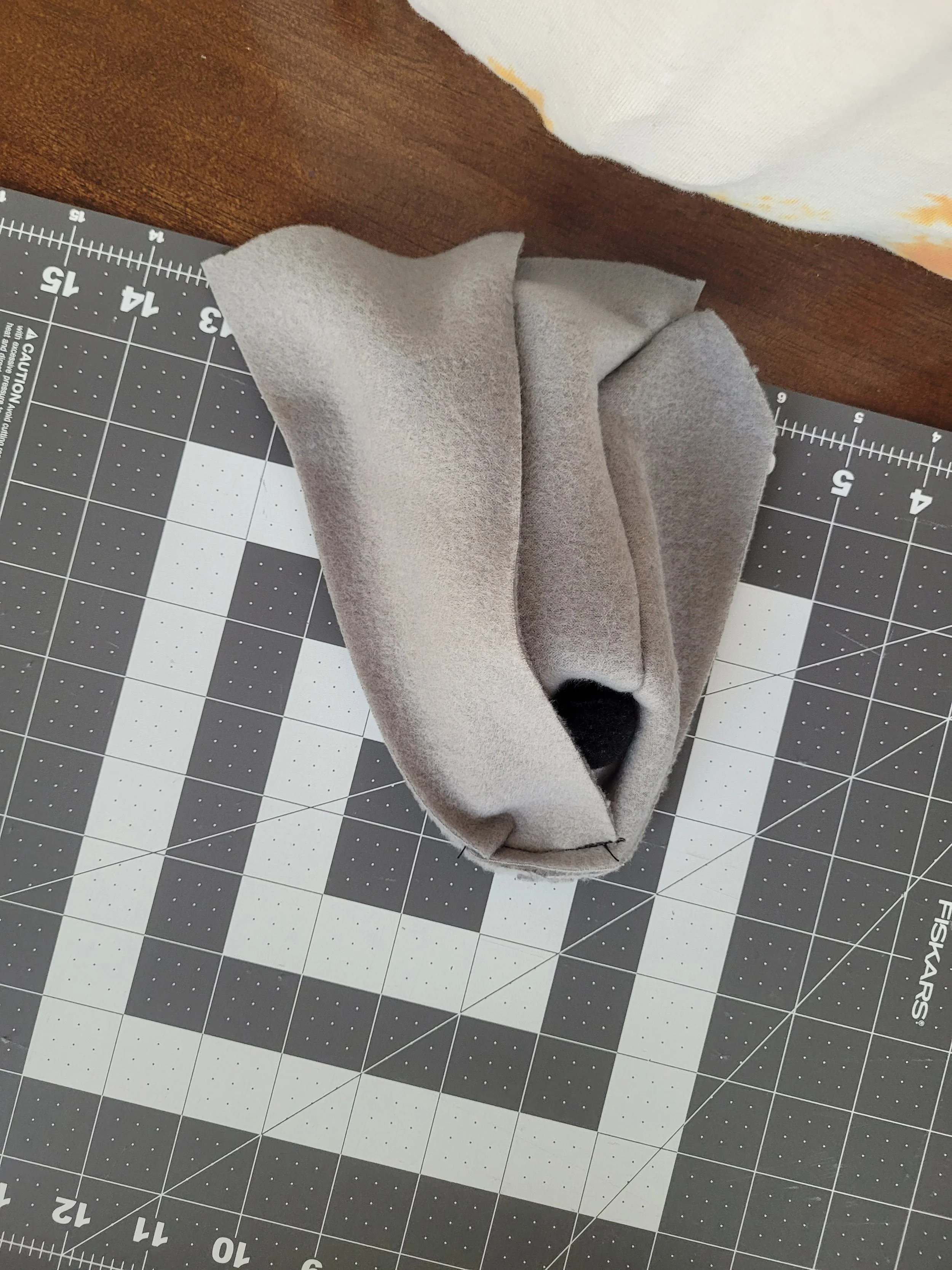 One of a series of images taken as instruction for how to sew the rat bodies together.