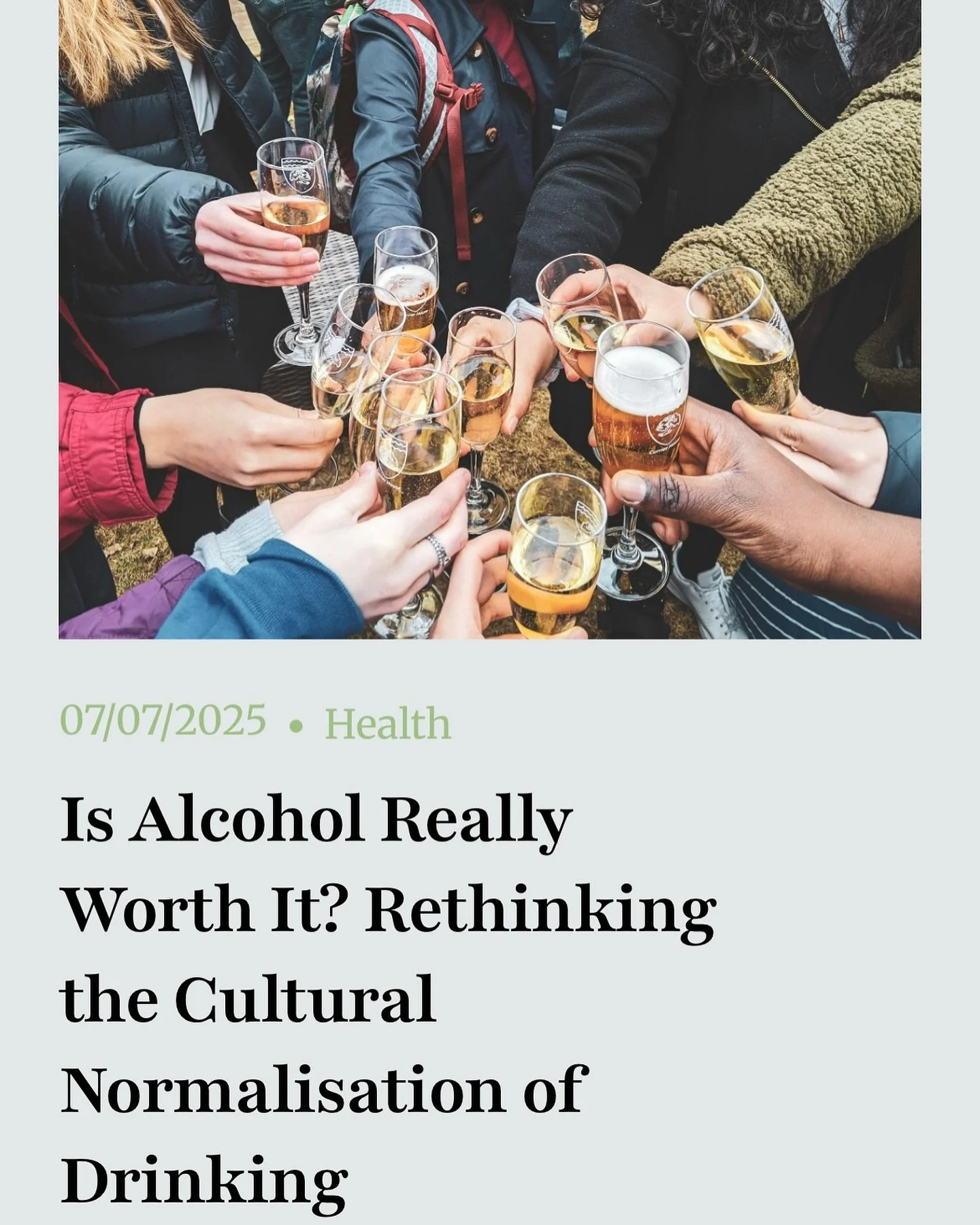 👀 NEW Blog ✍️ 
🍻 As it’s Alcohol Awareness Week, let’s talk about the effects of alcohol on the body and question the cultural norms. 
Let me know your thoughts! 😃 
🔗 Link in bio and direct link in story 🔗 
#alcohol #alcoholaware