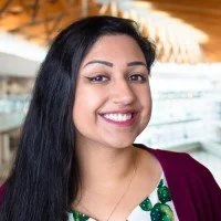 Trish Smiling headshot