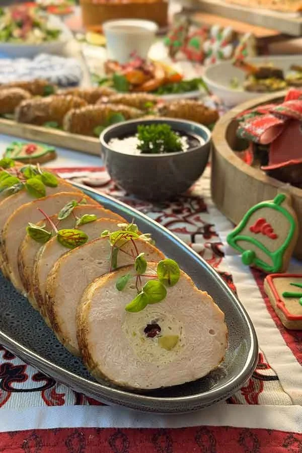 Christmas-turkey-roll.jpg