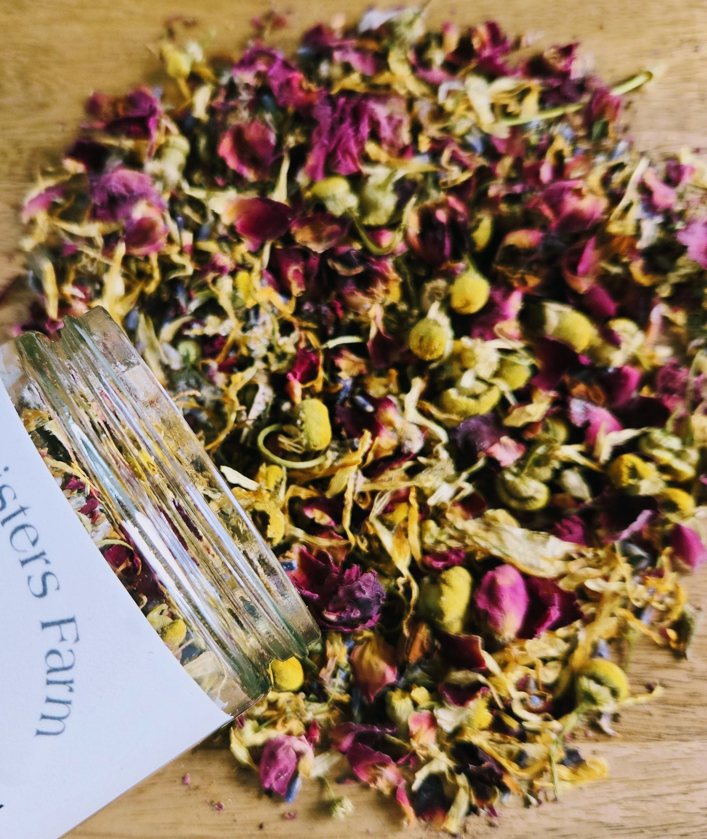 Floral Bath + Body | Bath Soak | Shower Sachet