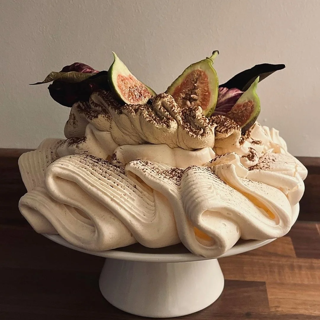 WE. ARE. LIVE. 

indulge with us.

www.marmostudios.com 🍦