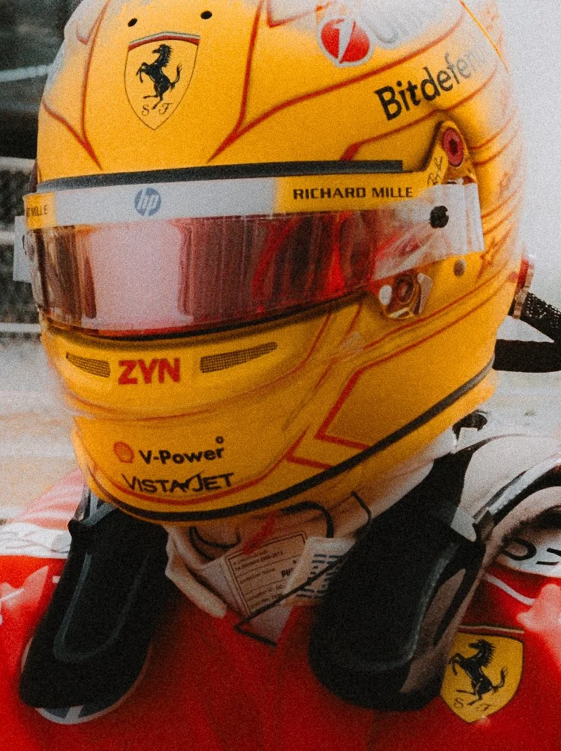 AJ_EssesFerrari_1.jpg