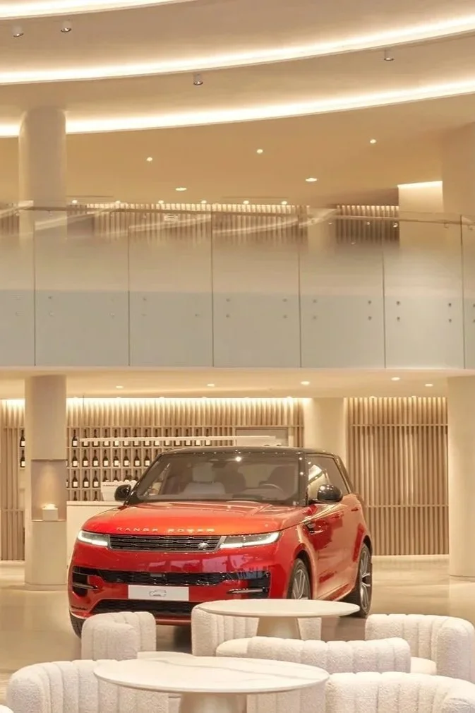Trung tâm Trưng bày Land Rover Hà Nội