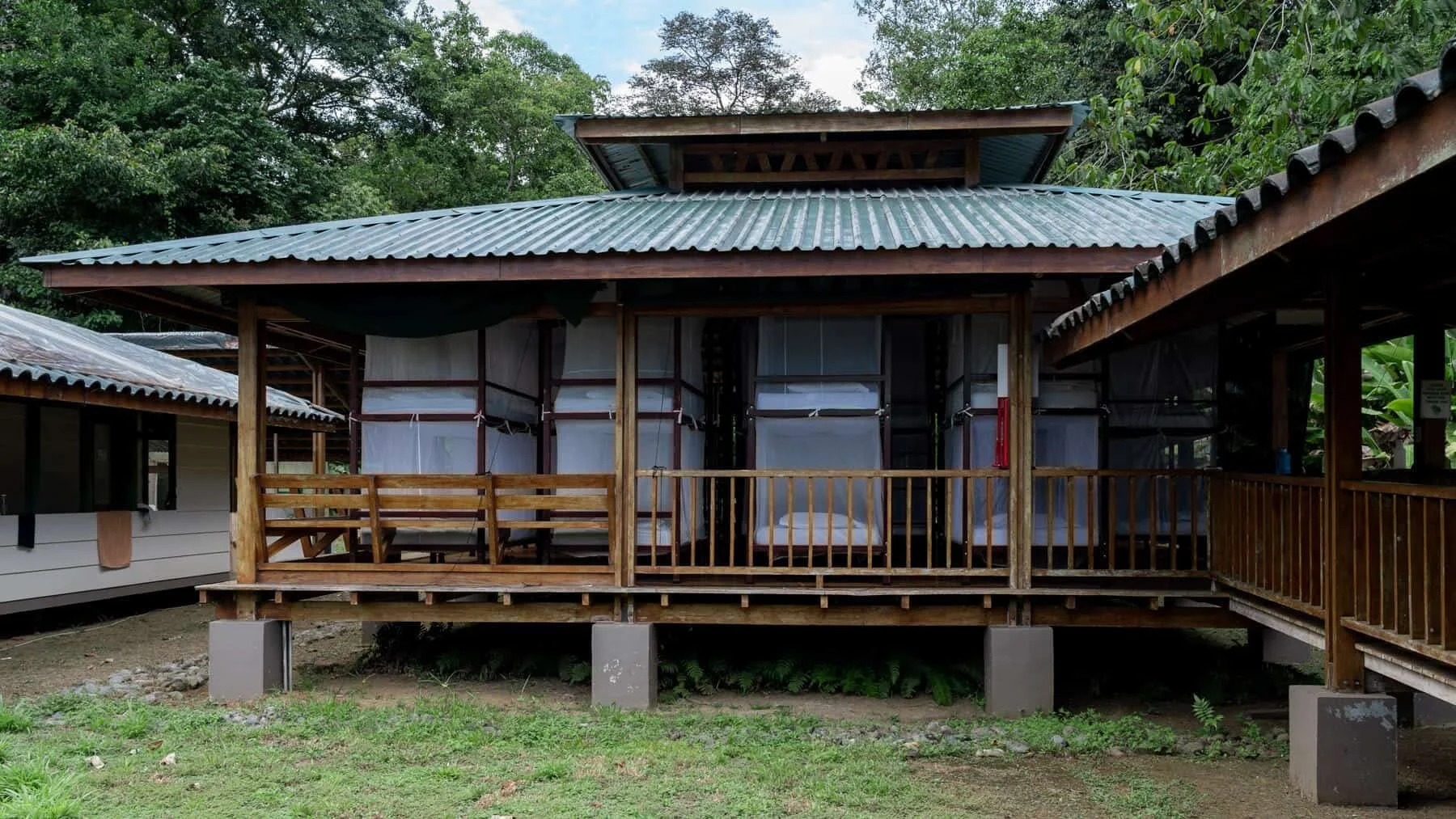 sirena ranger station.jpeg