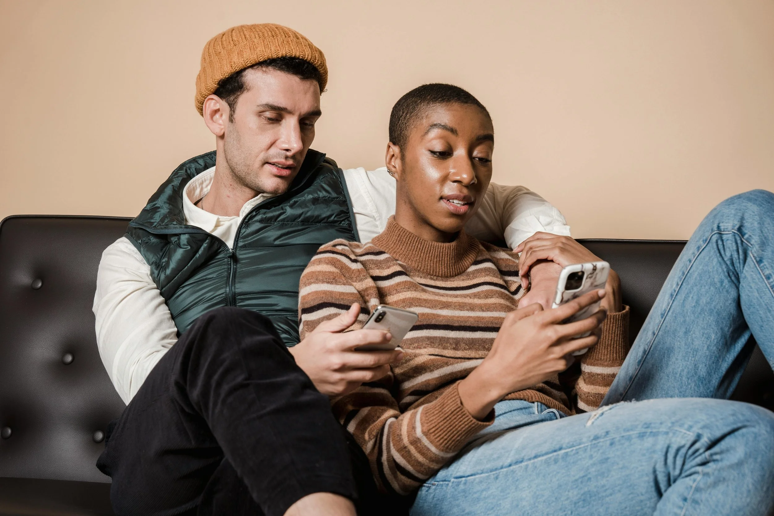 The Digital Age of Love: How Michigan Couples Can Reconnect Beyond Screens