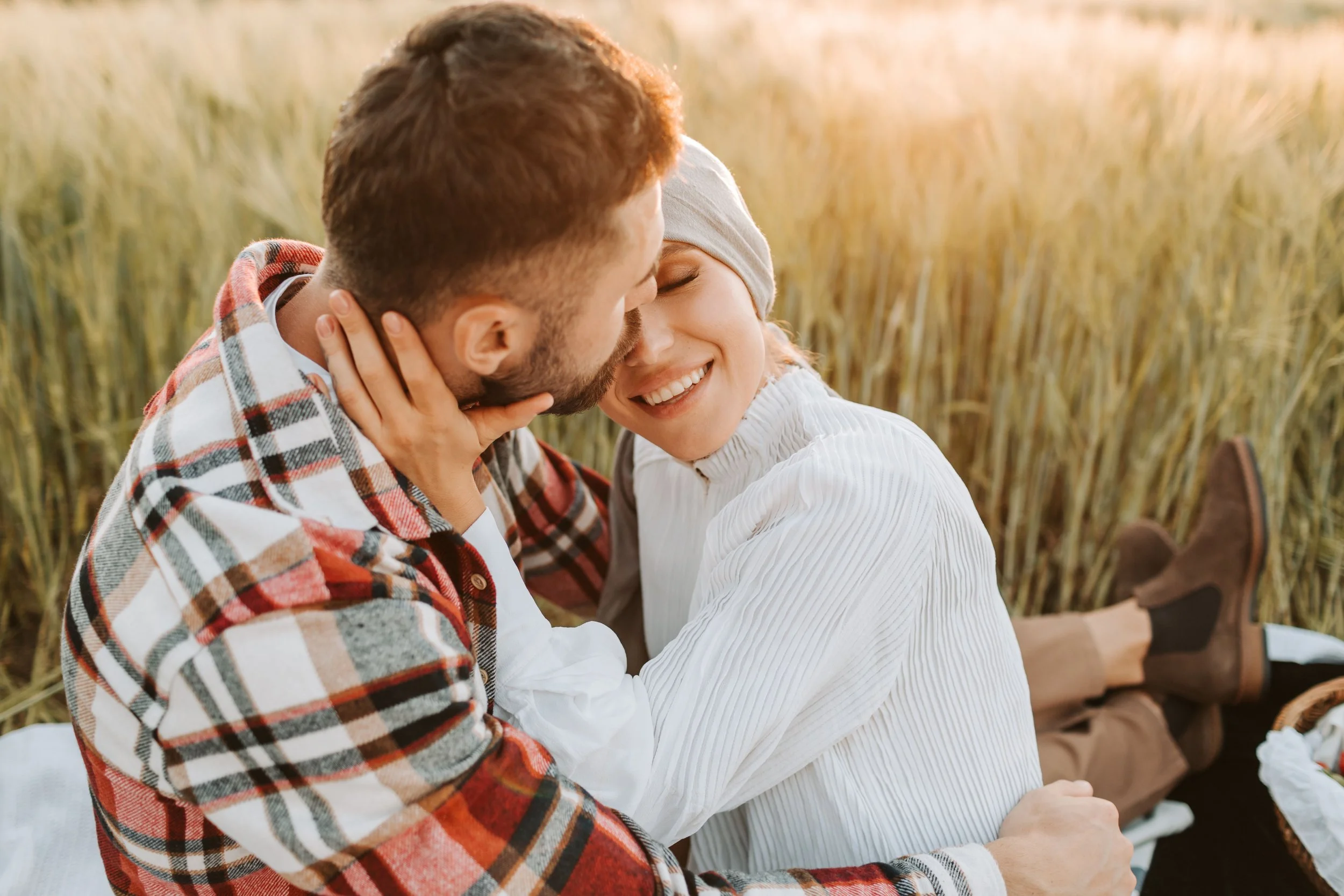 Couple in love in Michigan - Emotional Safety
