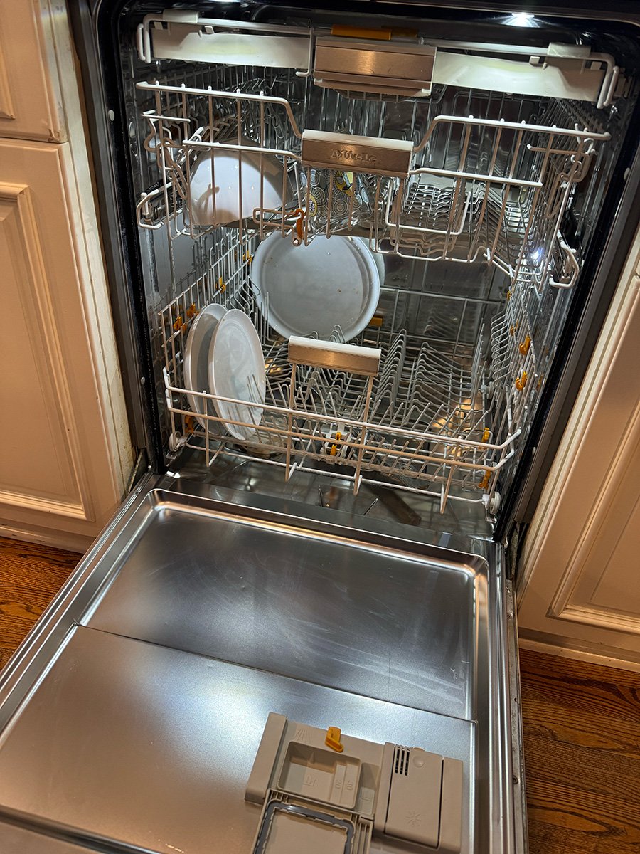 Dishwasher-3.jpg