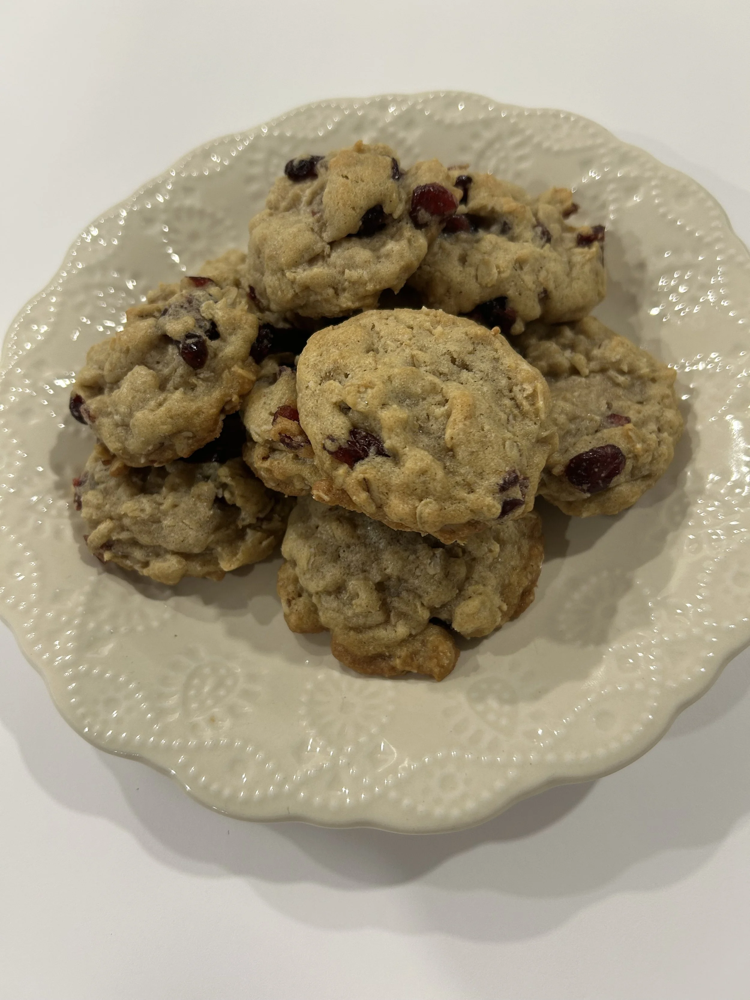 Dairy Free Oatmeal Cranberry Cookies to bake at home with your family.