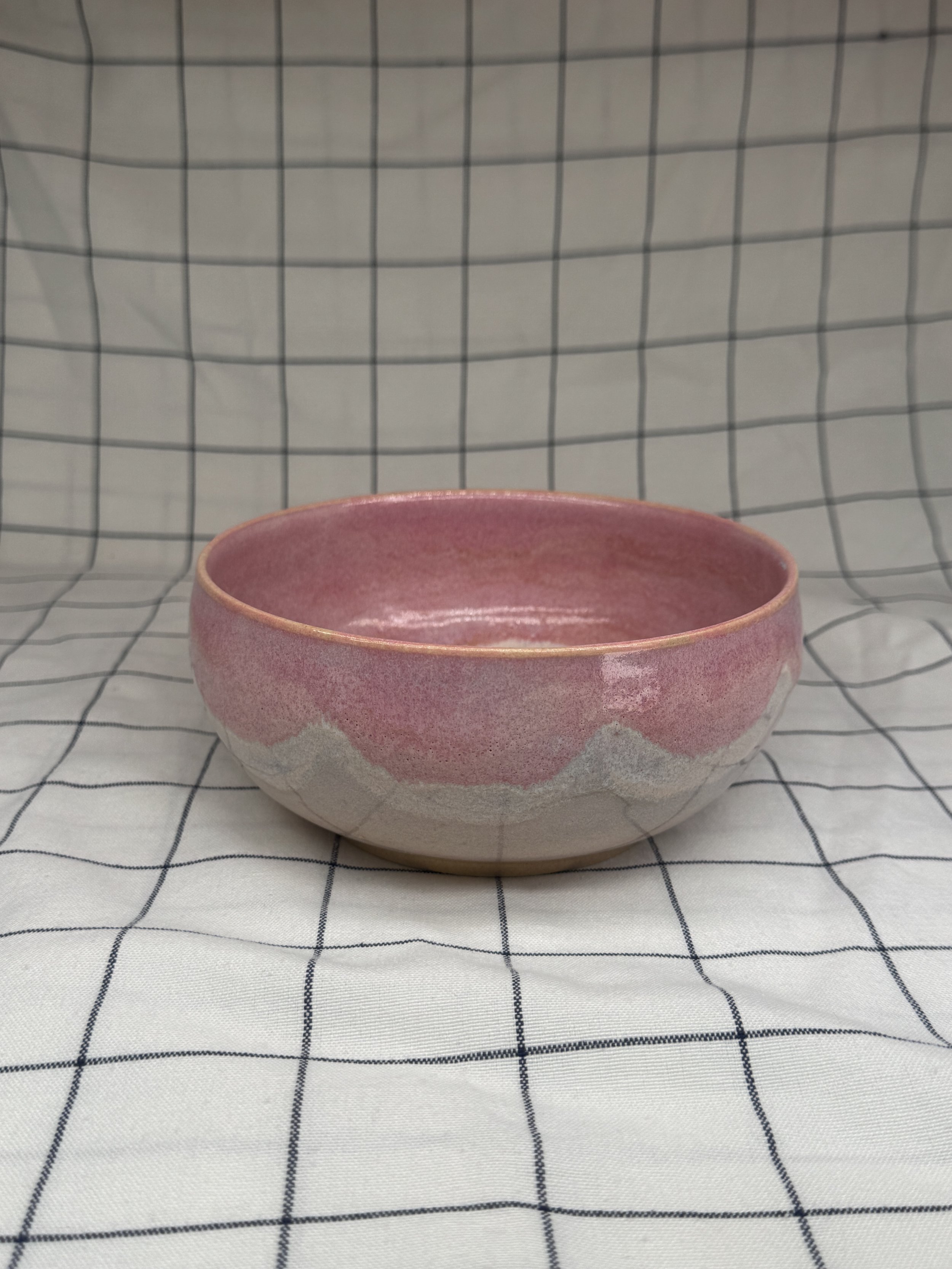 Small pink scallop bowl