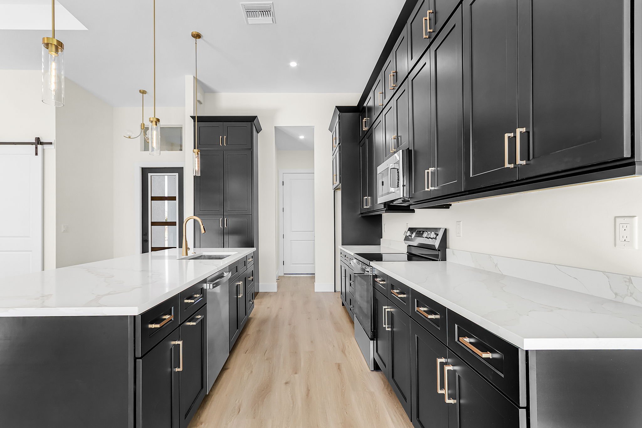 custom-home-kitchen-new-construction-design.jpg