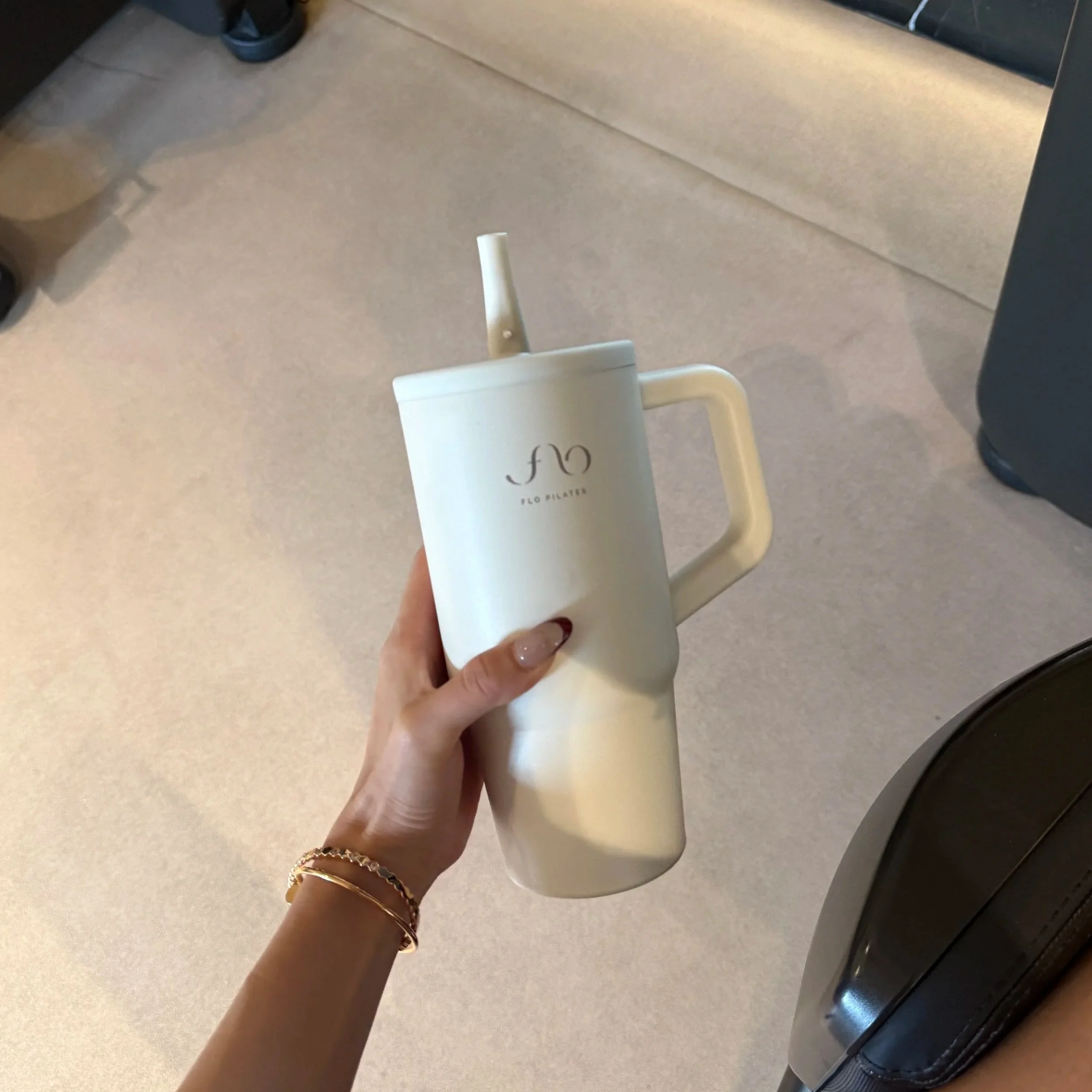 FLO PILATES Everyday Hydrate Tumbler - 24oz