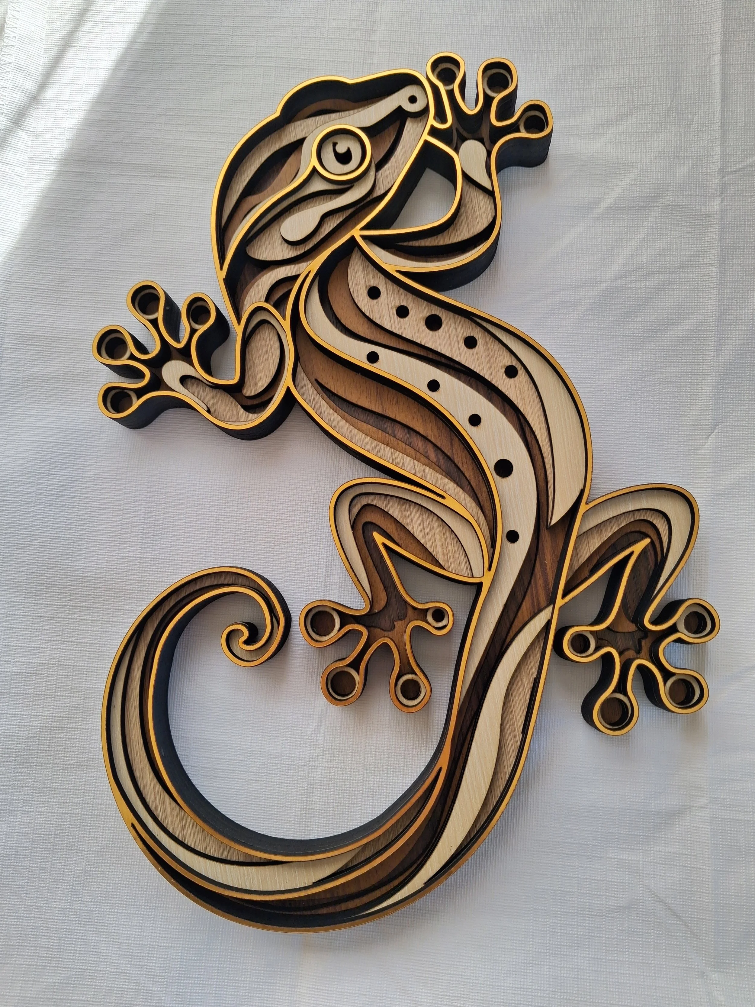 5-Multi Layer Wooden Gecko Wall Art