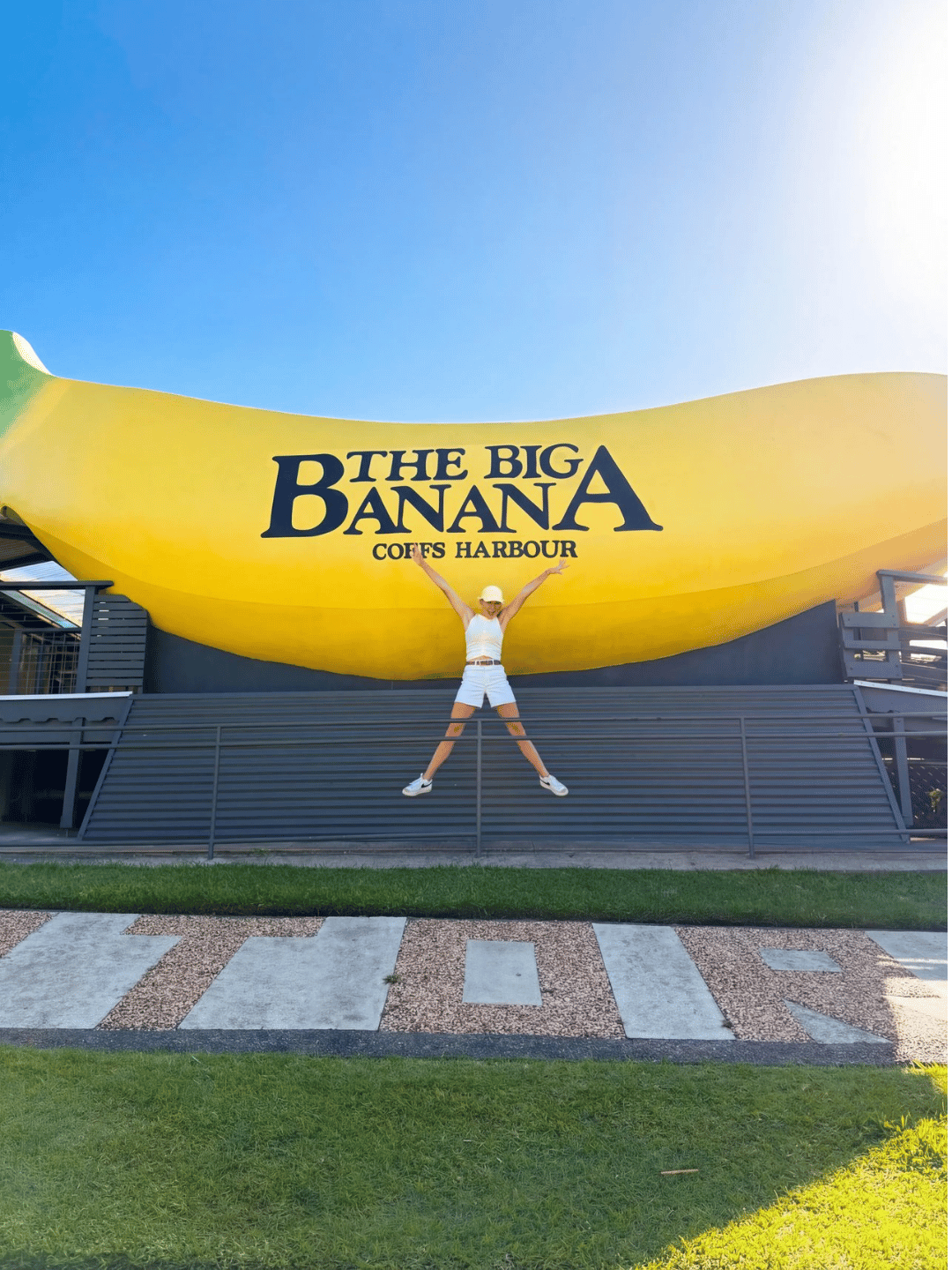 Copy of Copy of Photo Carousel Template - Instagram 34 (6).png