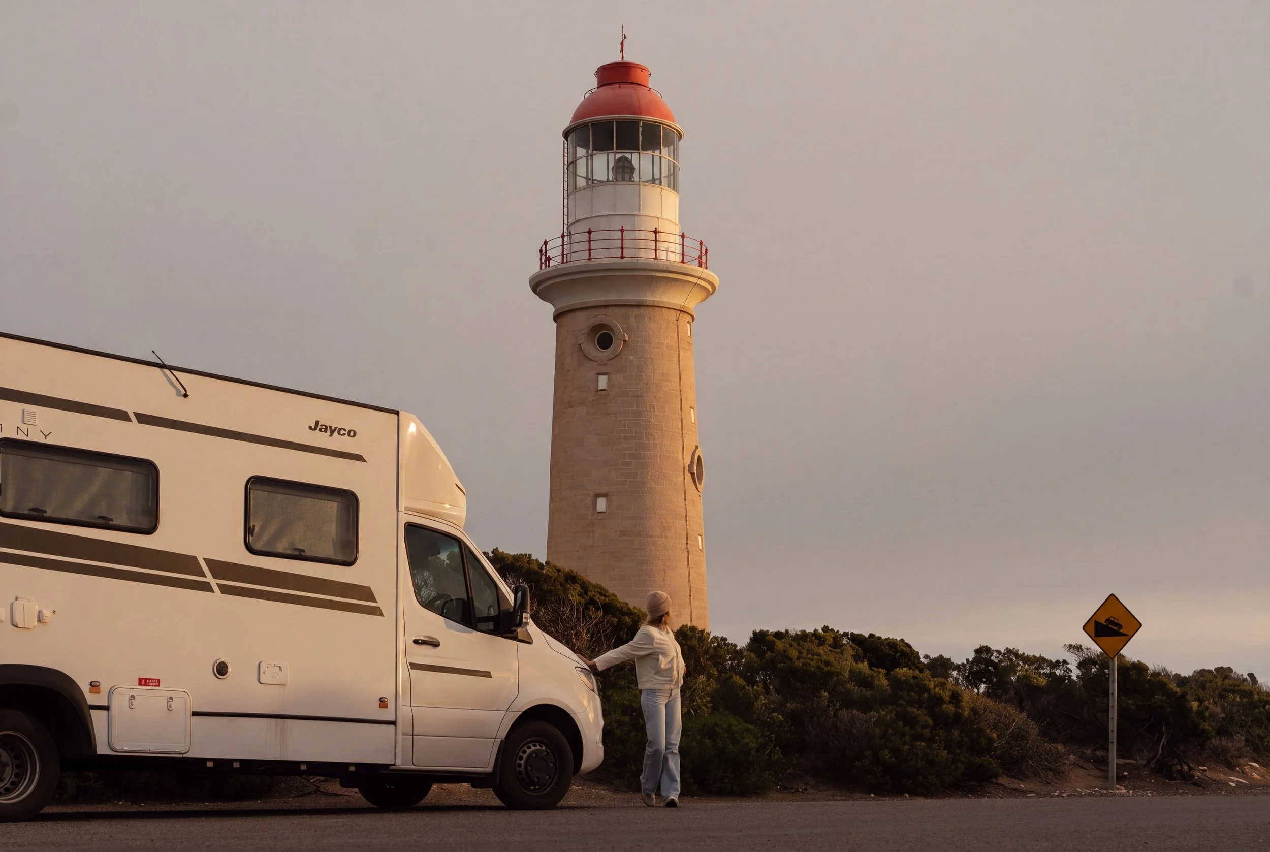 2026_07_21_KangarooIsland_CapeDuCoedicLighthouse_Van_Landscape_Lifestyle.jpeg