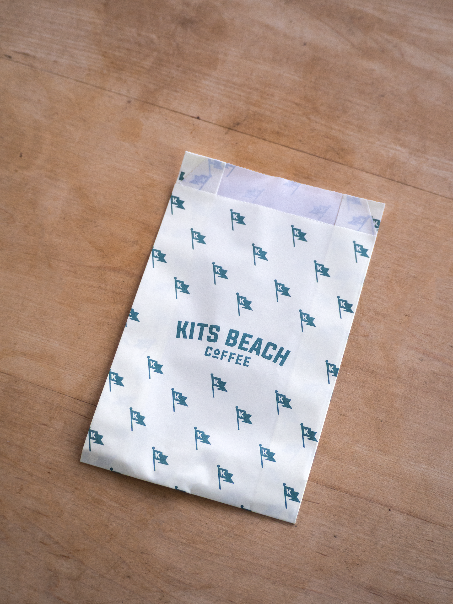 KitsBeach_PastryBag.png