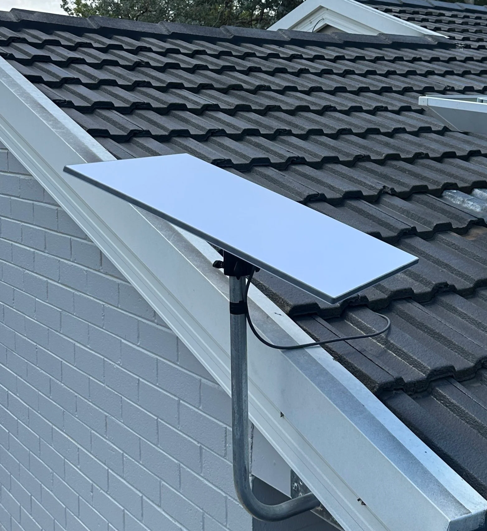 Starlink satellite dish