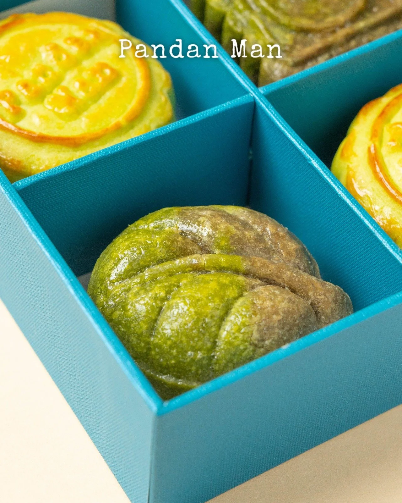 Bring the soul of Southeast Asia to your festive table with our special Mid-Autumn Mooncake Boxes. 🍃🌕

Fragrant, nostalgic, and full of pandan goodness, it features White Lotus Pandan with mochi, indulgent Pandan Lava Egg Custard, and our signature