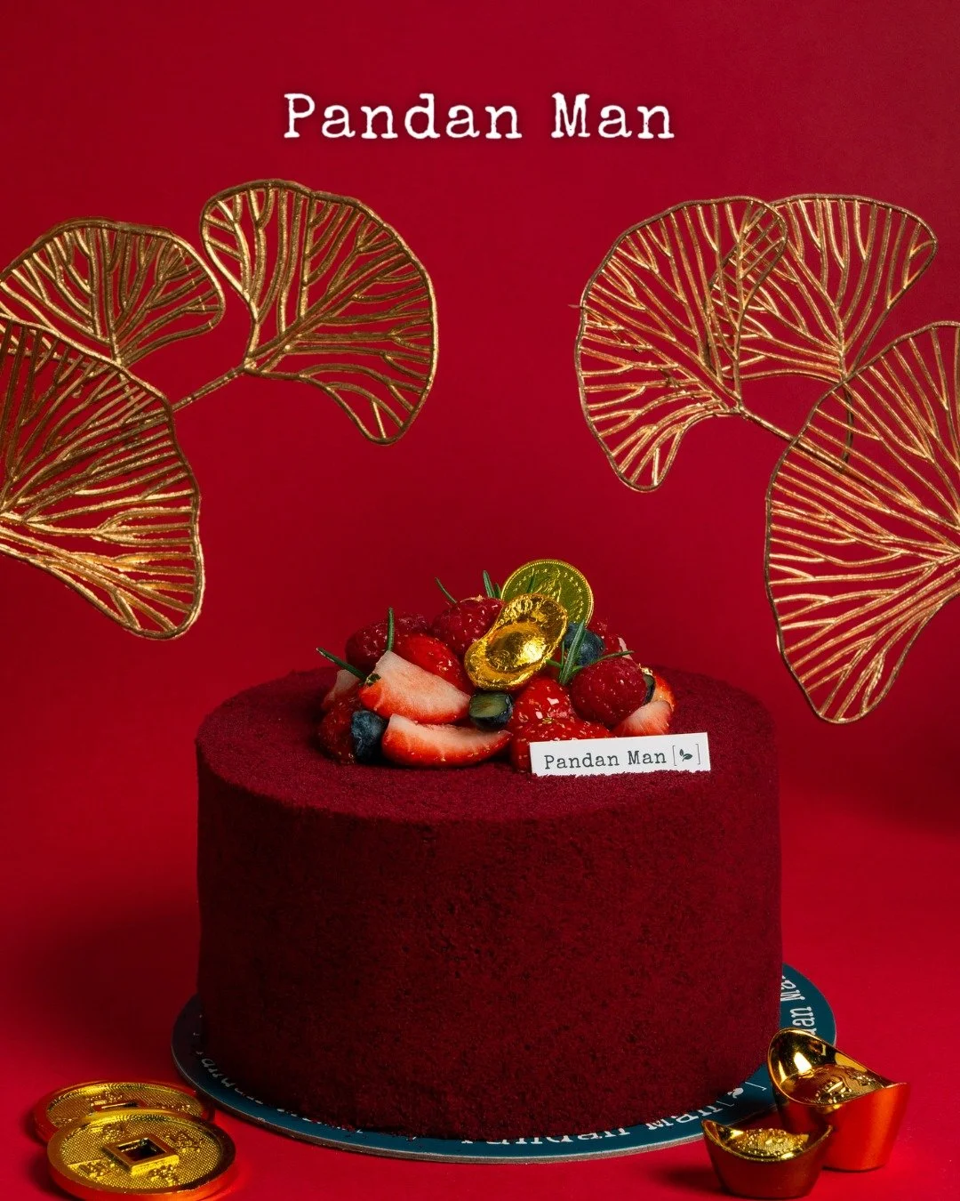 Red packets on the table. Reunion dinners in full swing. A cake worth cutting into. As the festive season approaches, our Sweet Fortune Red Velvet Cake brings familiar flavours together in a way that feels warm, celebratory, and made for sharing. 

A