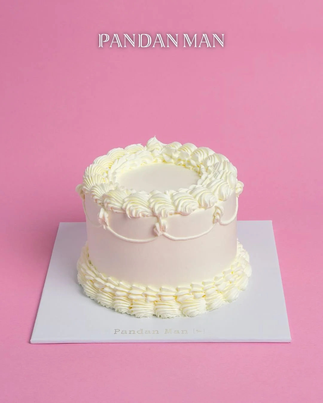 The best announcements sometimes come with frosting. Our Gender Reveal Cakes is filled with a colourful surprise inside, making the big moment even more joyful. With two delightful flavours to choose from, it&rsquo;s perfect for celebrating with the 