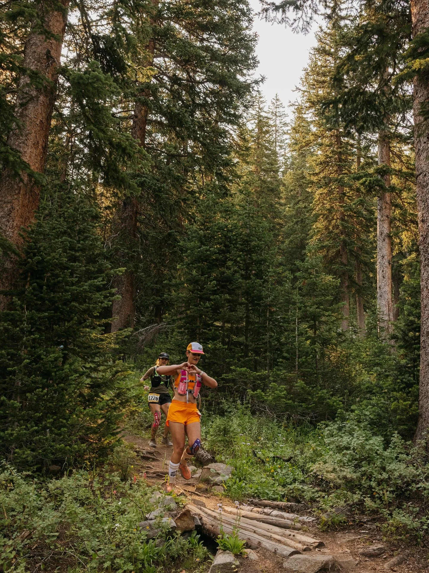 Which part of the race trail is your favorite? 💛⛰️

#womensepic #mountain #trailrace