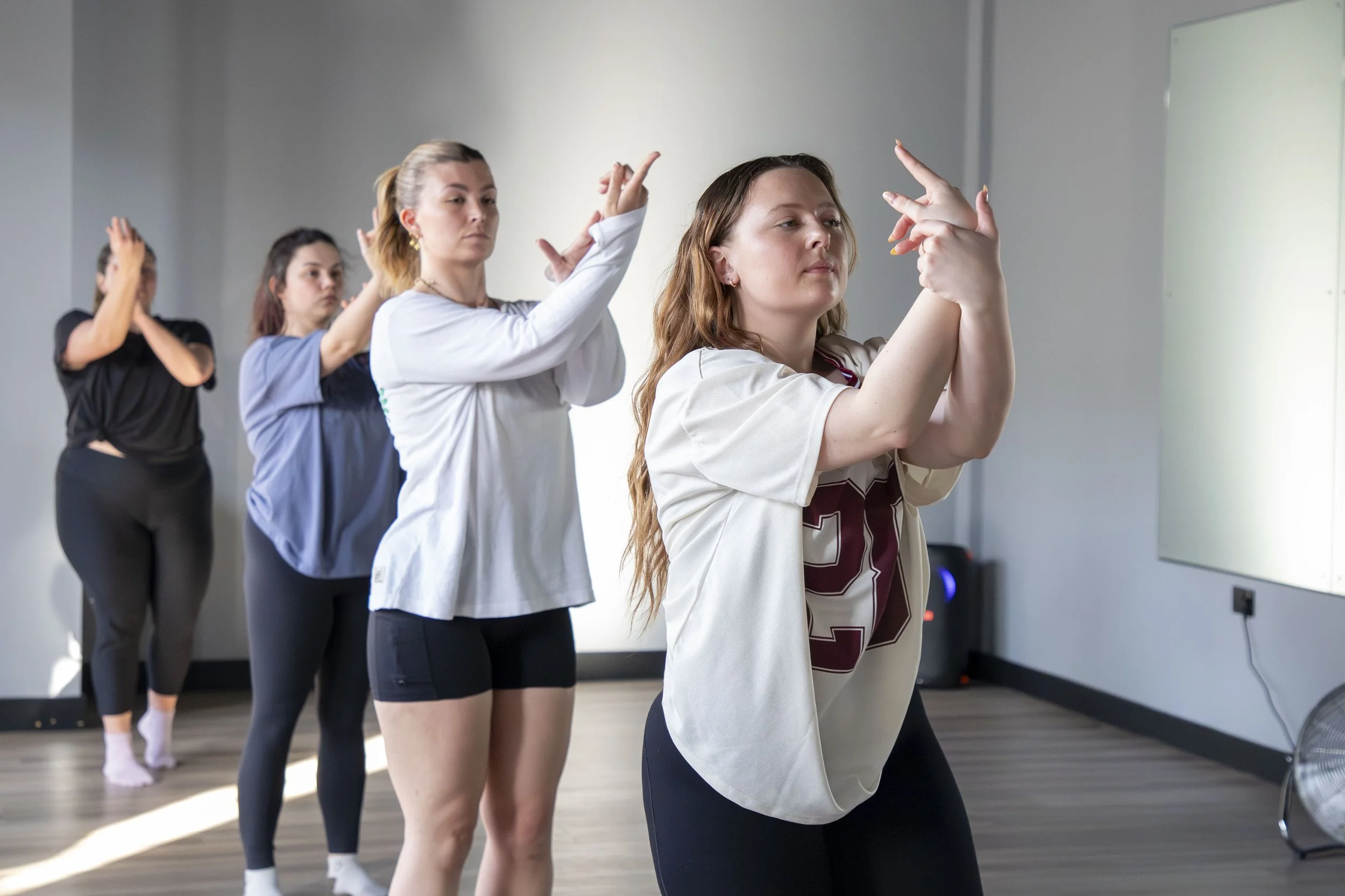 HannahMaloneDance_ElizaNaden__7.jpg