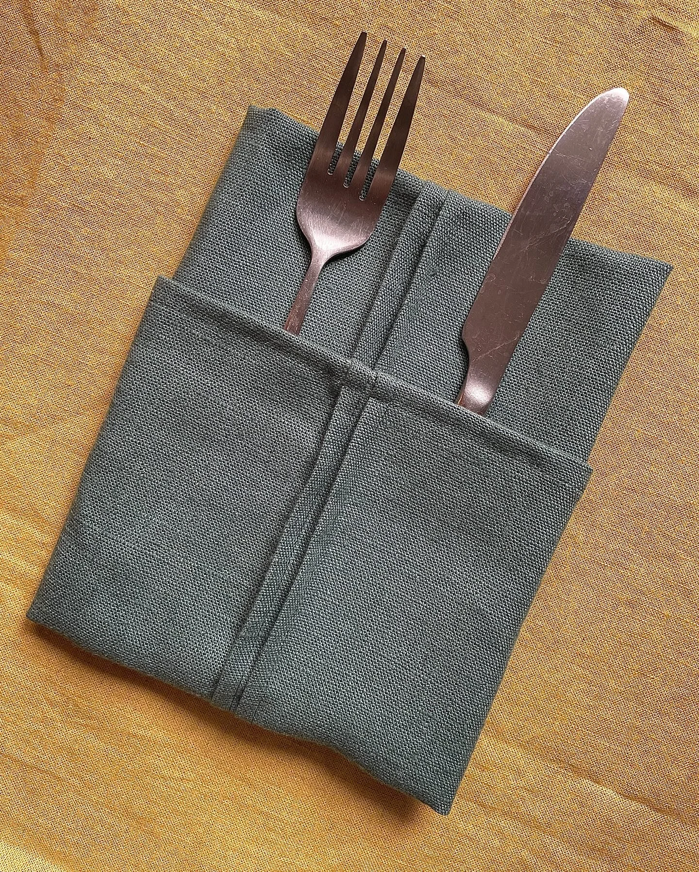 Still coming out of a nasty cold but couldn&rsquo;t wait to share something that has been brewing for a while. 

#napkins #linennapkins #bespokenapkins #anamaia