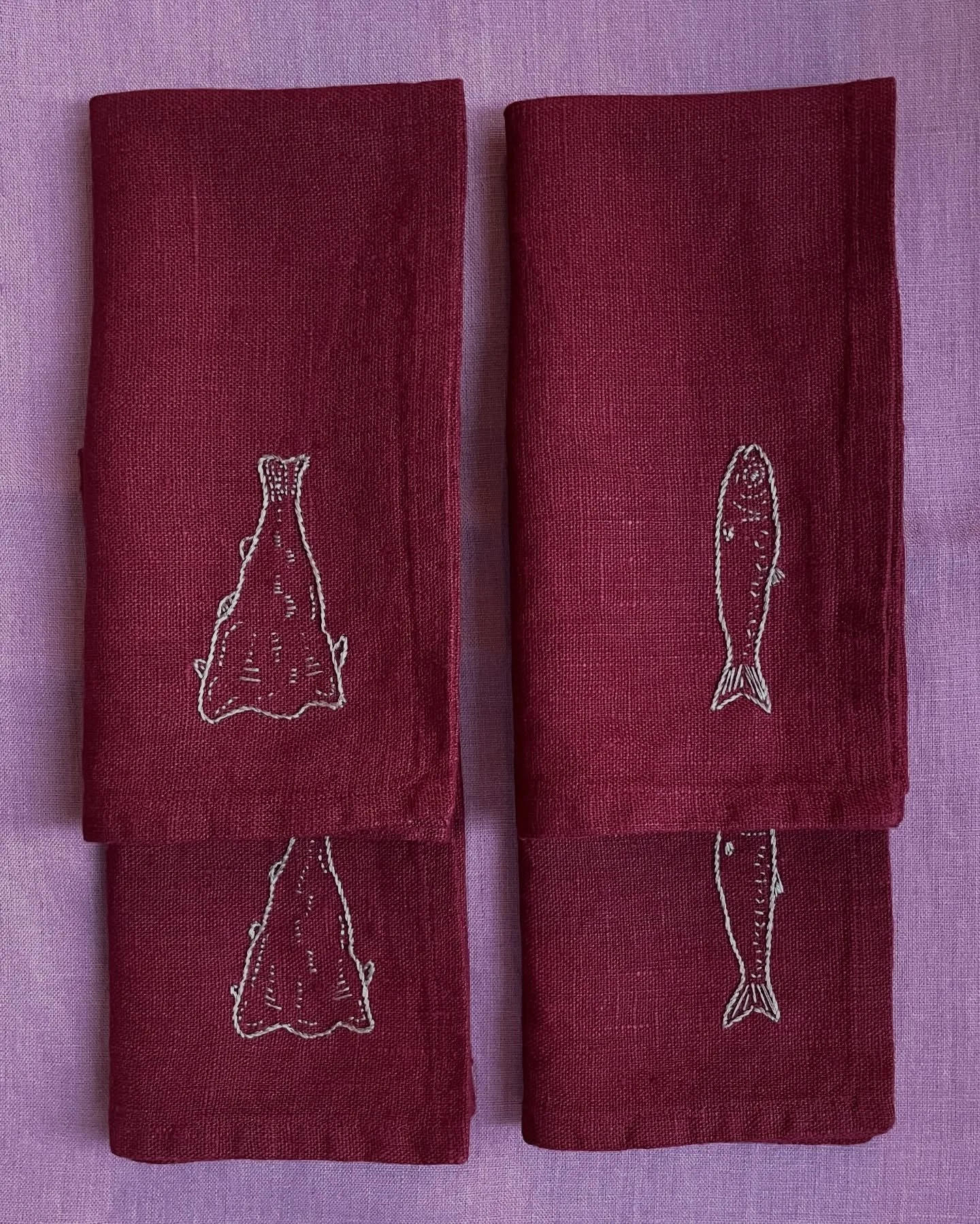 A very Portuguese commission is out this week. I love when people ask me for embroidery related to food and cultural identity. This will definitely elevate a dinner experience and last for generations to come. 

#embroidery #handembroiderywork #napki